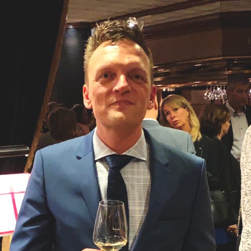 Portret van Robert de Kuyper van Stairz Traprenovatie